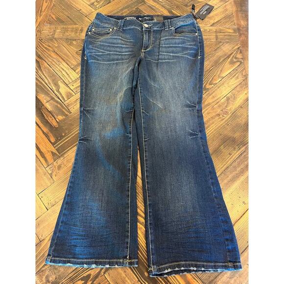 Lane Bryant Distinctly Boot Jeans Womens 16P Blue Petite Stretch Comfy Western - Picture 1 of 12